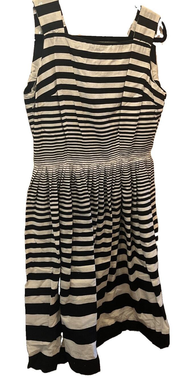 C1960 Sleeveless Black White Striped Pleated Skirt Dress
